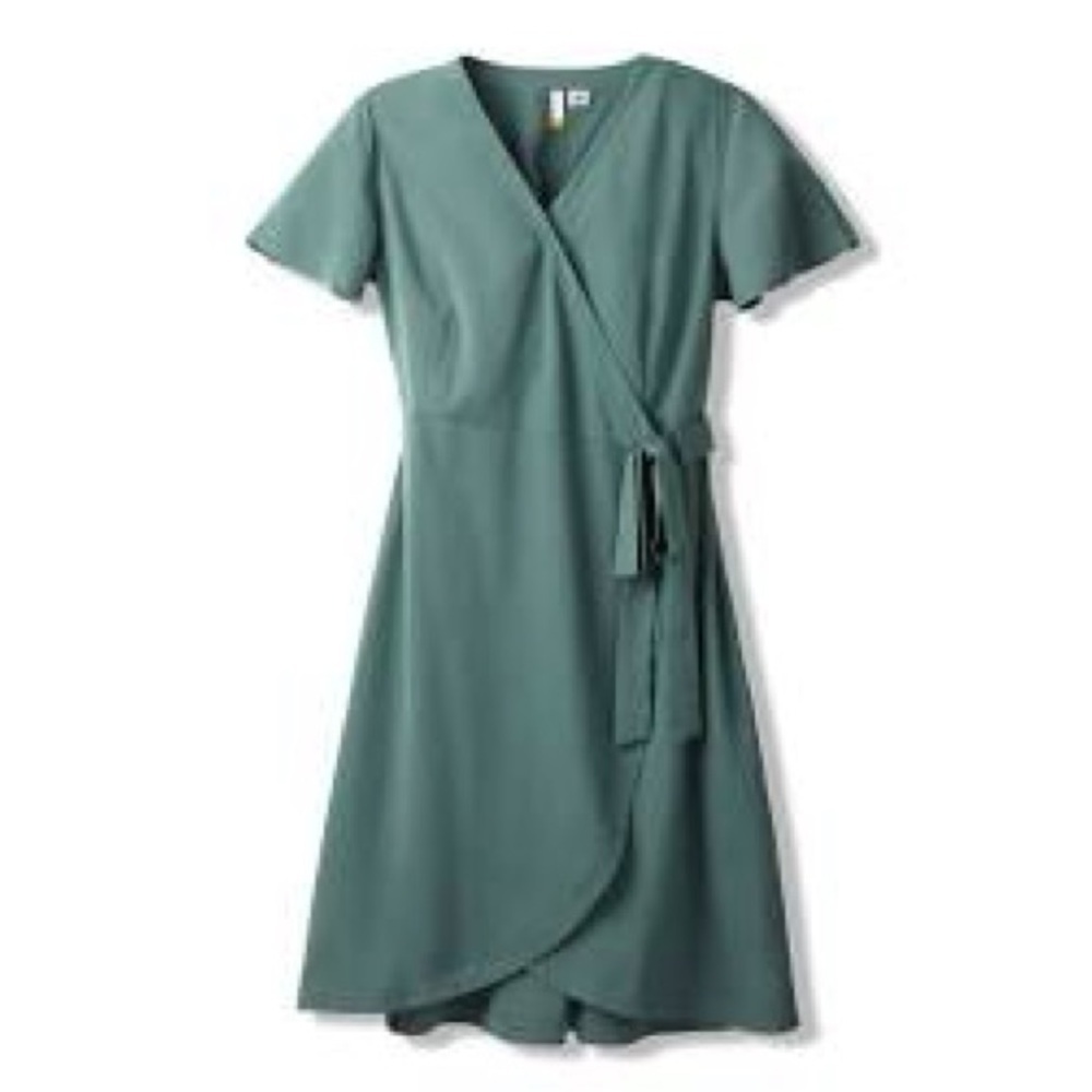 YARROW Adaptive Wrap Dress with Velcro Closures, Size Large Medium XL, Silver
